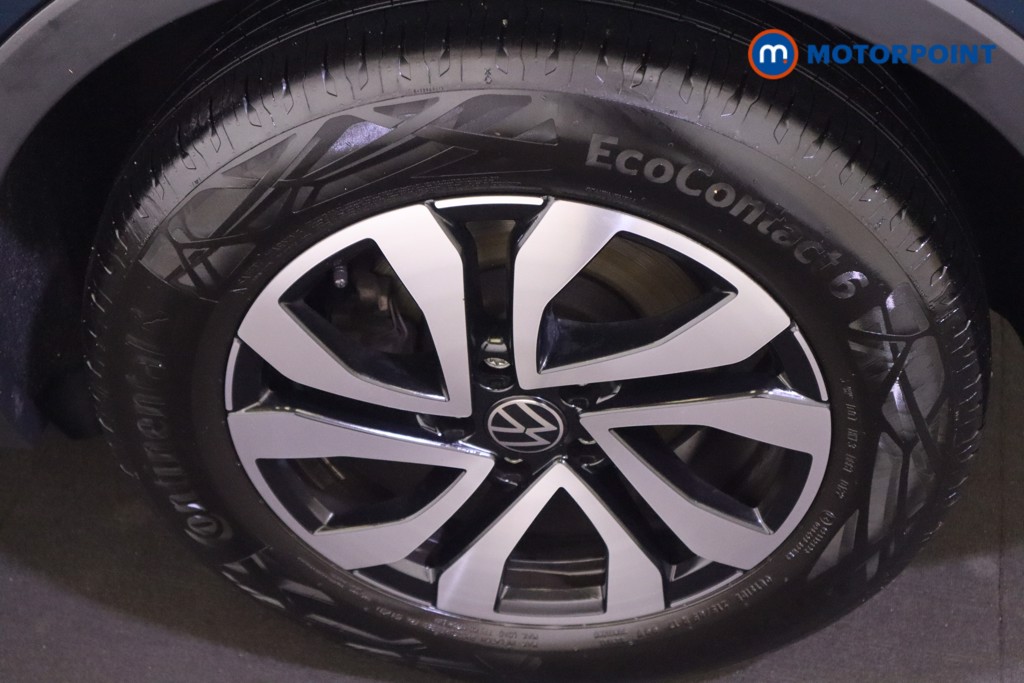 Volkswagen Tiguan Active Manual Petrol SUV - Stock Number (1577884) - 9th supplementary image
