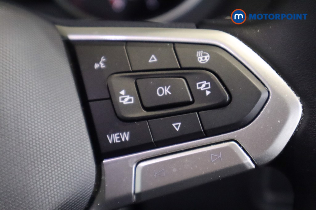 Volkswagen Tiguan Active Manual Petrol SUV - Stock Number (1577884) - 18th supplementary image