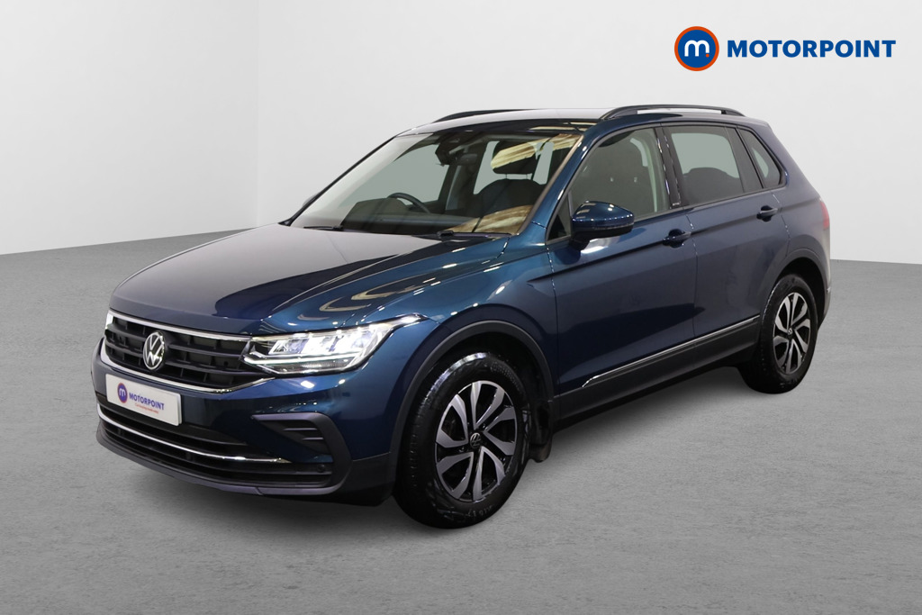 Volkswagen Tiguan Active Manual Petrol SUV - Stock Number (1577884) - Passenger side front corner