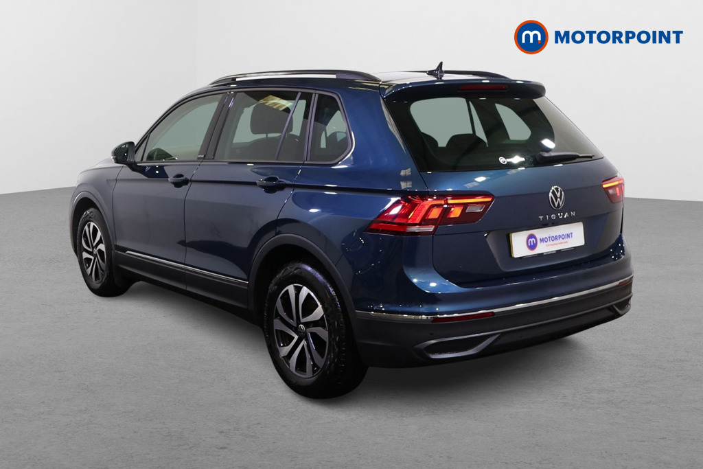 Volkswagen Tiguan Active Manual Petrol SUV - Stock Number (1577884) - Passenger side rear corner