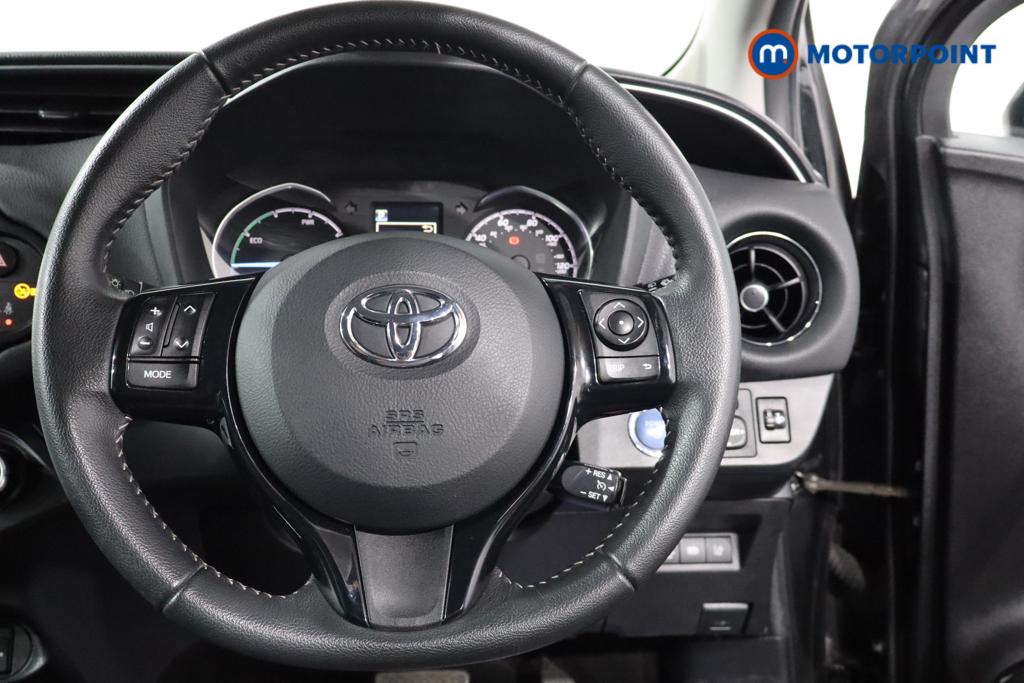 Toyota Yaris Design Automatic Petrol-Electric Hybrid Hatchback - Stock Number (1577993) - 7th supplementary image