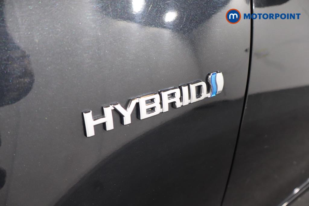Toyota Yaris Design Automatic Petrol-Electric Hybrid Hatchback - Stock Number (1577993) - 25th supplementary image