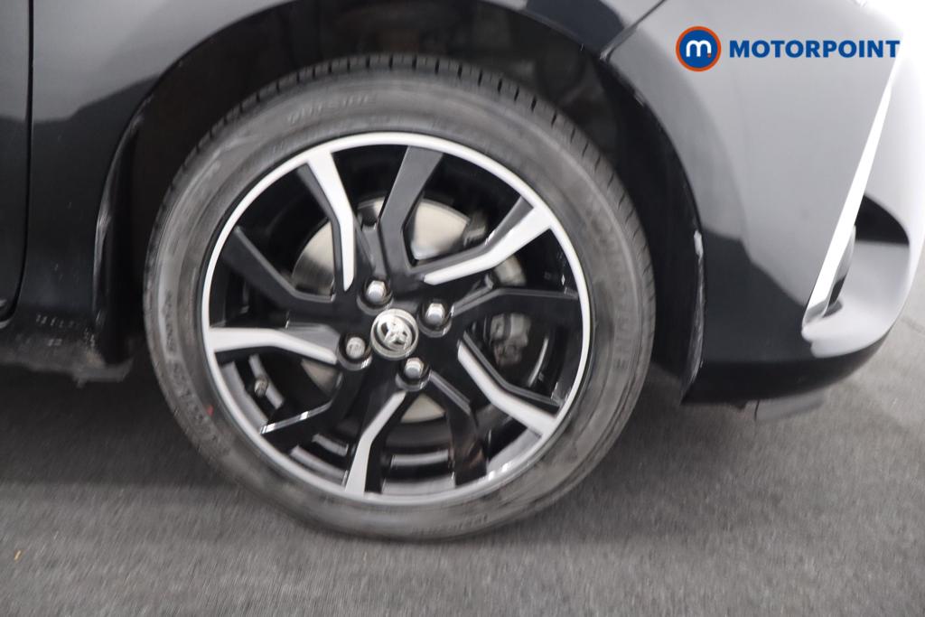 Toyota Yaris Design Automatic Petrol-Electric Hybrid Hatchback - Stock Number (1577993) - 31st supplementary image