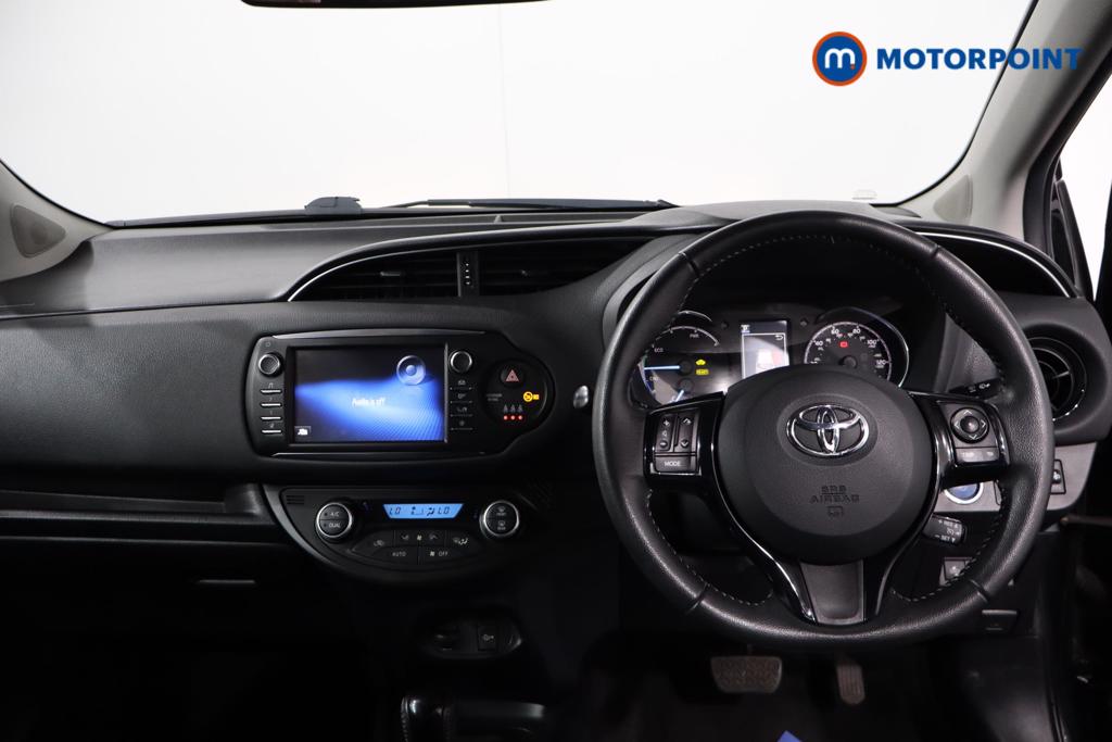 Toyota Yaris Design Automatic Petrol-Electric Hybrid Hatchback - Stock Number (1577993) - 1st supplementary image