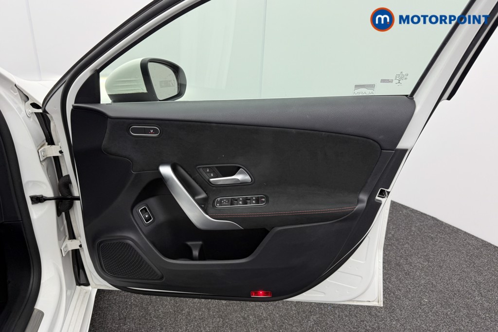 Mercedes-Benz A Class Amg Line Automatic Petrol Plug-In Hybrid Hatchback - Stock Number (1578020) - 16th supplementary image