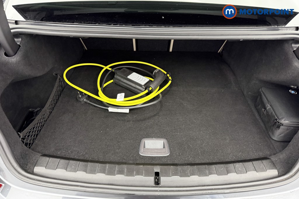 BMW 3 Series M Sport Automatic Petrol Plug-In Hybrid Saloon - Stock Number (1578033) - 25th supplementary image