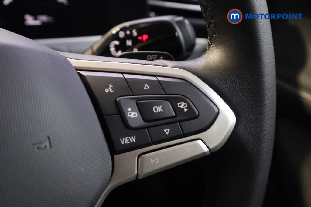 Volkswagen Passat Life Automatic Petrol Plug-In Hybrid Estate - Stock Number (1578132) - 4th supplementary image