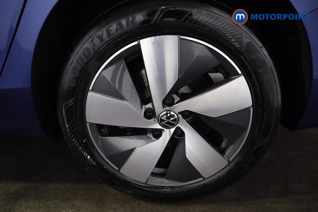 Volkswagen Passat Life Automatic Petrol Plug-In Hybrid Estate - Stock Number (1578132) - 20th supplementary image