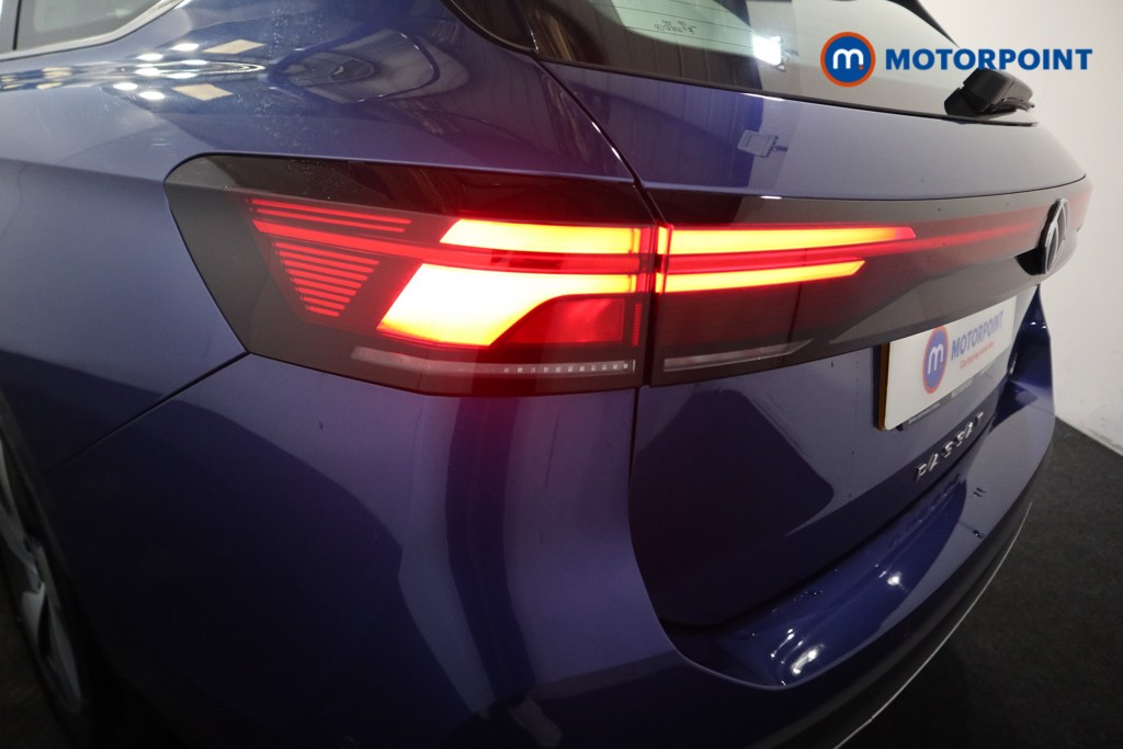 Volkswagen Passat Life Automatic Petrol Plug-In Hybrid Estate - Stock Number (1578132) - 23rd supplementary image