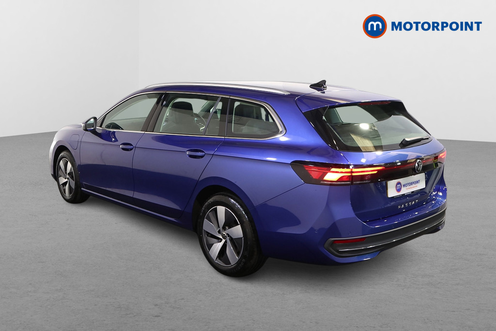 Volkswagen Passat Life Automatic Petrol Plug-In Hybrid Estate - Stock Number (1578132) - Passenger side rear corner