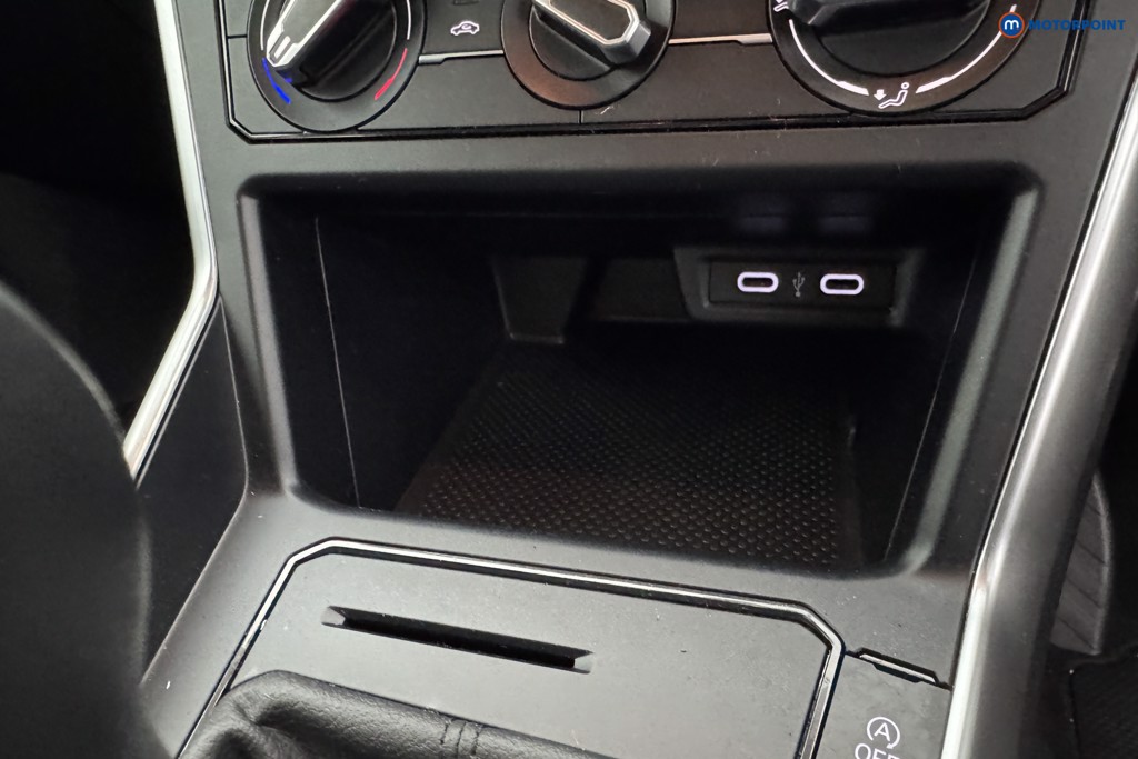 Volkswagen Polo Life Manual Petrol Hatchback - Stock Number (1578136) - 14th supplementary image