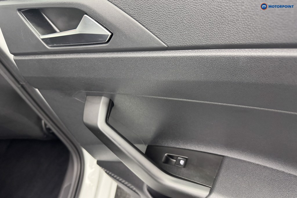 Volkswagen Polo Life Manual Petrol Hatchback - Stock Number (1578136) - 24th supplementary image