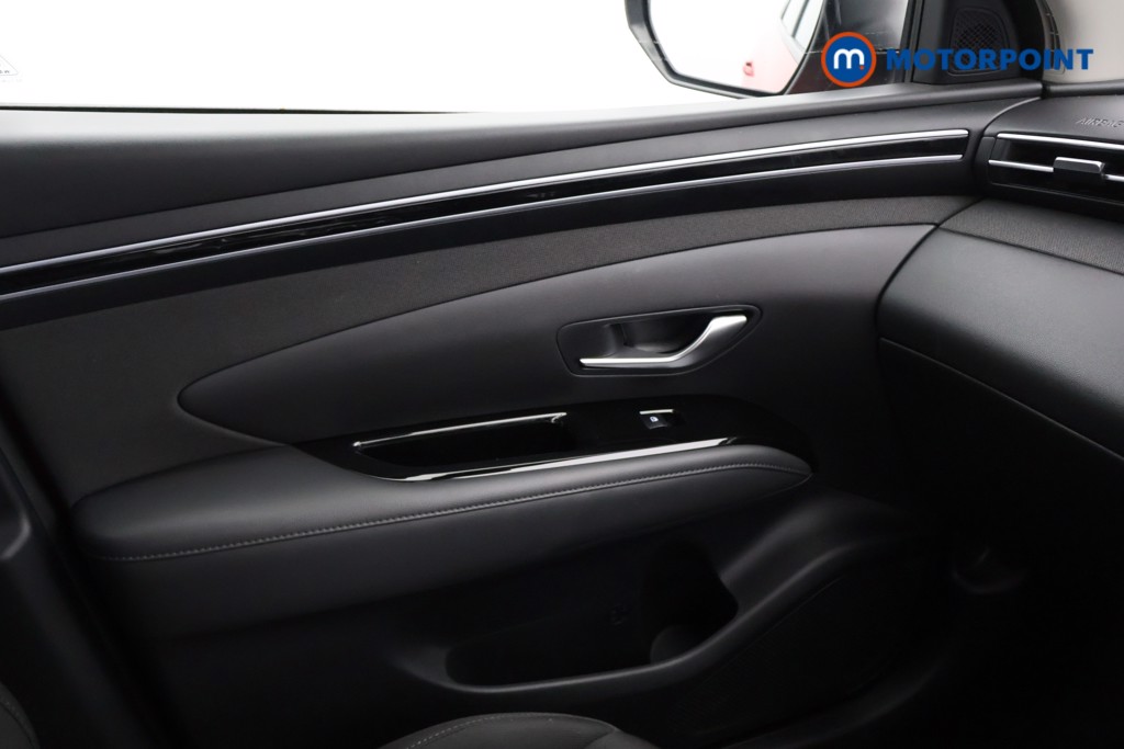 Hyundai Tucson Se Connect Automatic Petrol-Electric Hybrid SUV - Stock Number (1578194) - 8th supplementary image