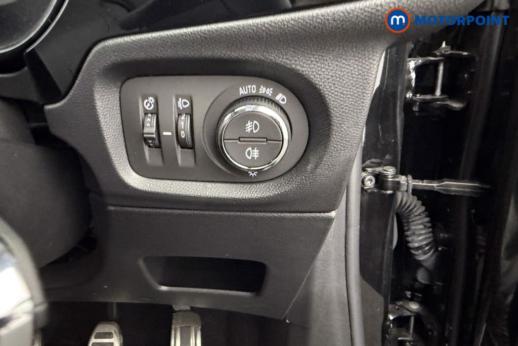 Vauxhall Corsa GS Manual Petrol Hatchback - Stock Number (1578559) - 15th supplementary image