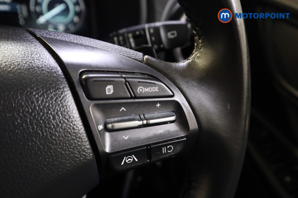 Hyundai Kona Se Connect Automatic Petrol-Electric Hybrid SUV - Stock Number (1578636) - 4th supplementary image