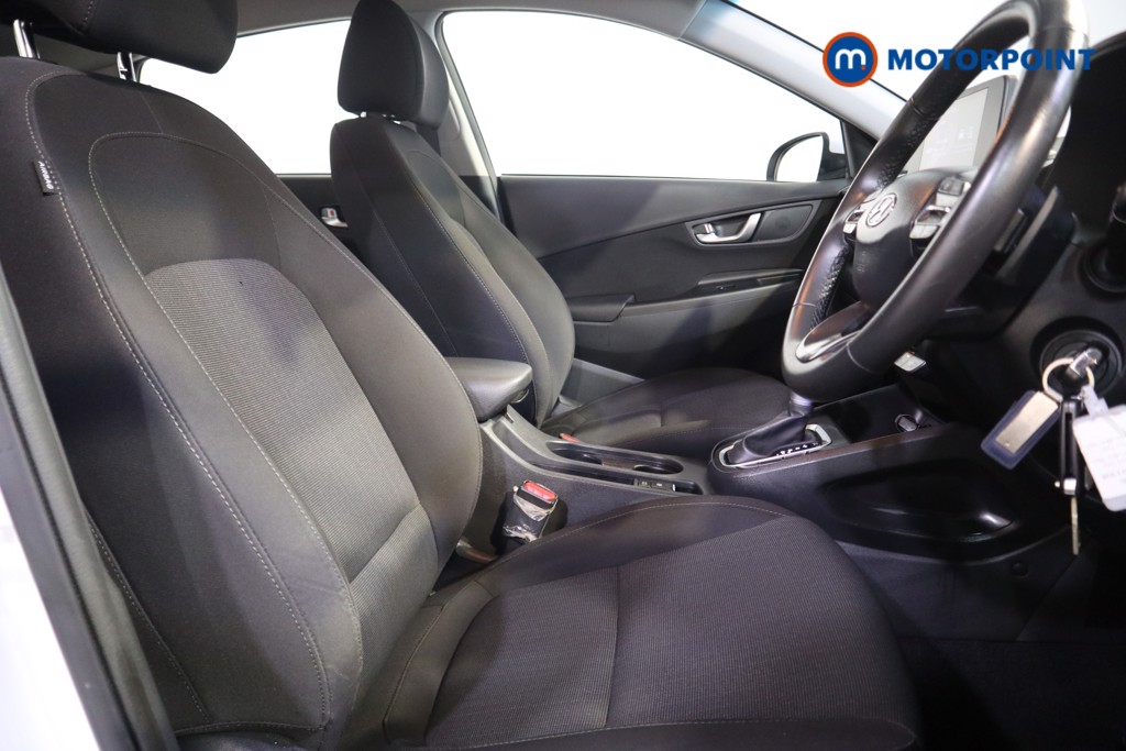 Hyundai Kona Se Connect Automatic Petrol-Electric Hybrid SUV - Stock Number (1578636) - 11th supplementary image