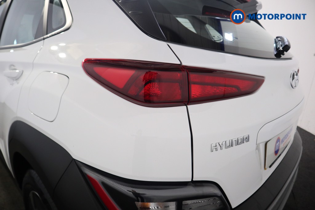 Hyundai Kona Se Connect Automatic Petrol-Electric Hybrid SUV - Stock Number (1578636) - 20th supplementary image
