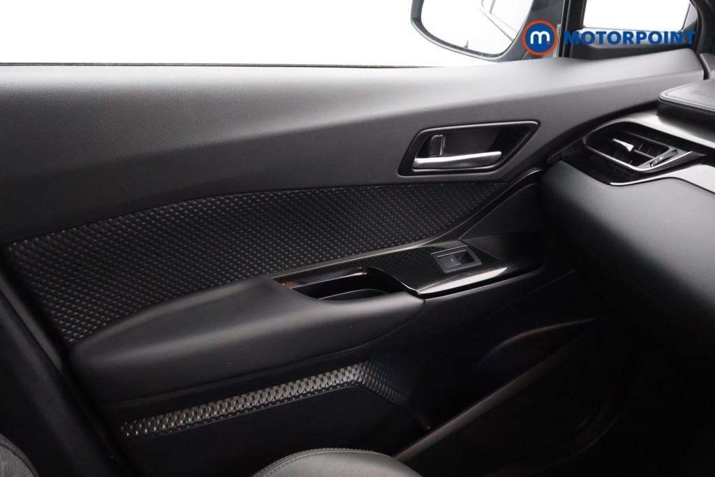 Toyota C-Hr Design Automatic Petrol-Electric Hybrid SUV - Stock Number (1578733) - 8th supplementary image