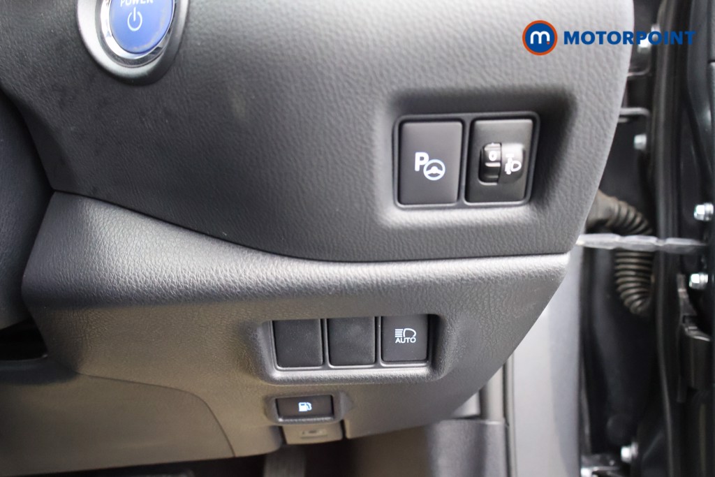 Toyota C-Hr Design Automatic Petrol-Electric Hybrid SUV - Stock Number (1578733) - 9th supplementary image