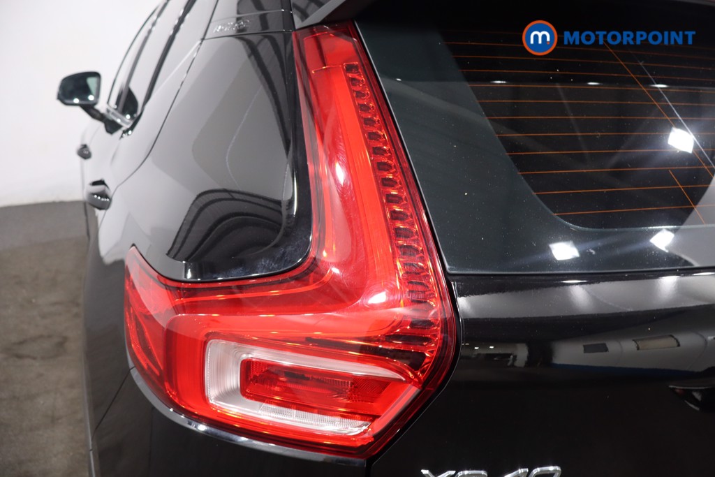 Volvo Xc40 Core Automatic Petrol Plug-In Hybrid SUV - Stock Number (1578983) - 32nd supplementary image