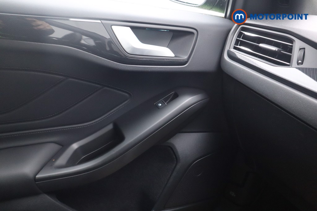 Ford Focus ST Manual Petrol Hatchback - Stock Number (1579094) - 12th supplementary image