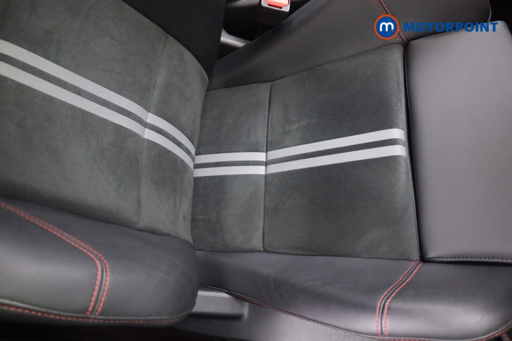 Ford Focus ST Manual Petrol Hatchback - Stock Number (1579094) - 14th supplementary image