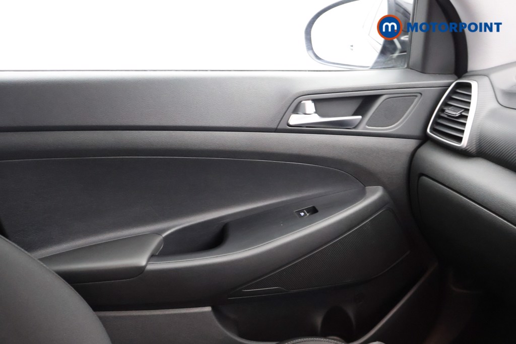 Hyundai Tucson Se Nav Automatic Petrol SUV - Stock Number (1579238) - 8th supplementary image