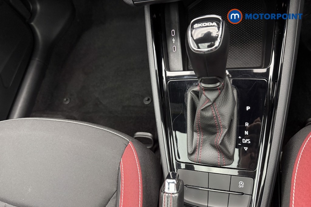 Skoda Kamiq Monte Carlo Automatic Petrol SUV - Stock Number (1579472) - 9th supplementary image