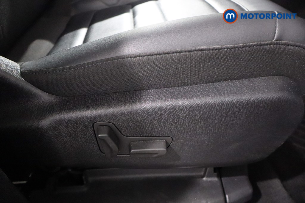Citroen C5 Aircross C-Series Edition Automatic Petrol SUV - Stock Number (1579571) - 23rd supplementary image