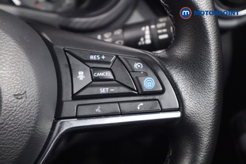 Nissan Juke Tekna Manual Petrol SUV - Stock Number (1579607) - 8th supplementary image