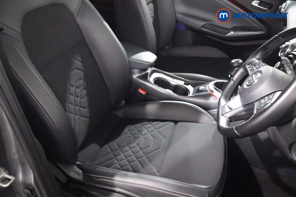 Nissan Juke Tekna Manual Petrol SUV - Stock Number (1579607) - 24th supplementary image