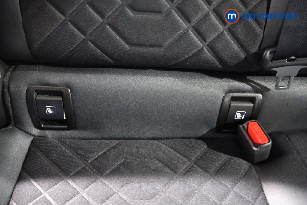 Nissan Juke Tekna Manual Petrol SUV - Stock Number (1579607) - 25th supplementary image