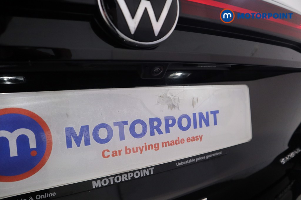Volkswagen Passat Life Automatic Petrol Plug-In Hybrid Estate - Stock Number (1579895) - 22nd supplementary image