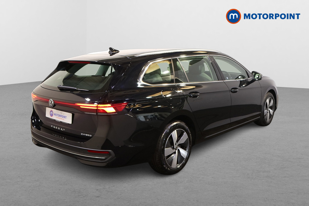 Volkswagen Passat Life Automatic Petrol Plug-In Hybrid Estate - Stock Number (1579895) - Drivers side rear corner