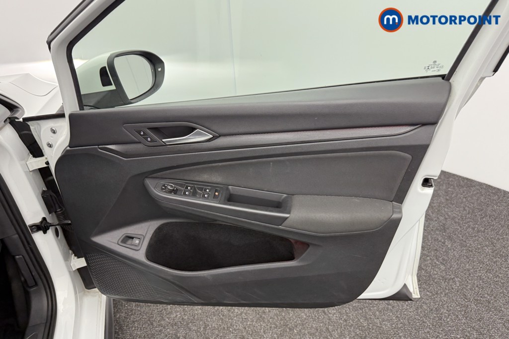 Volkswagen Golf GTE Automatic Petrol Plug-In Hybrid Hatchback - Stock Number (1580091) - 17th supplementary image