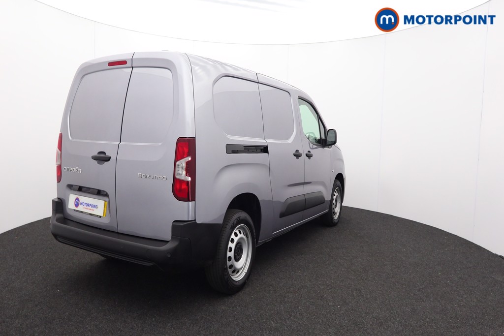 Citroen Berlingo Enterprise Manual Diesel Crew Bus - Stock Number (1580332) - Drivers side rear corner