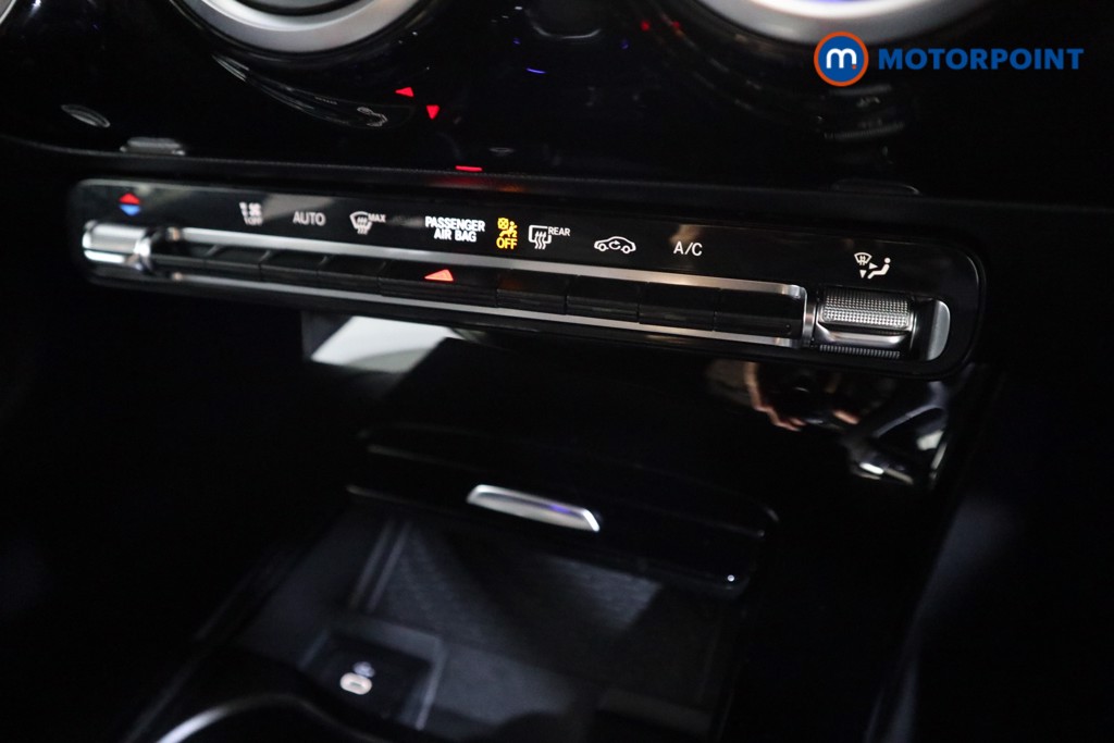 Mercedes-Benz A Class Amg Line Automatic Petrol Hatchback - Stock Number (1580370) - 7th supplementary image