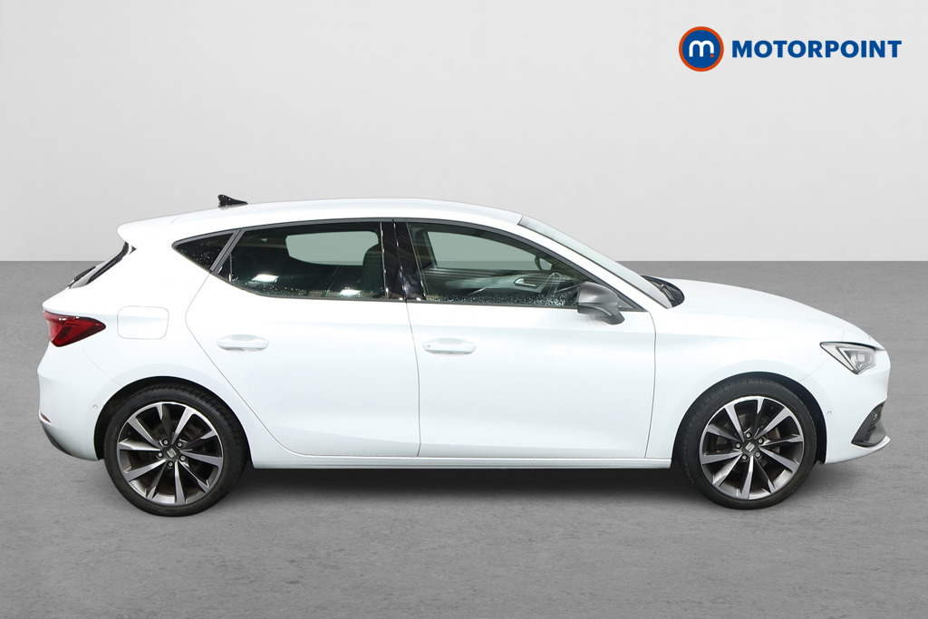 Seat Leon Fr Sport Manual Petrol Hatchback - Stock Number (1580410) - Drivers side