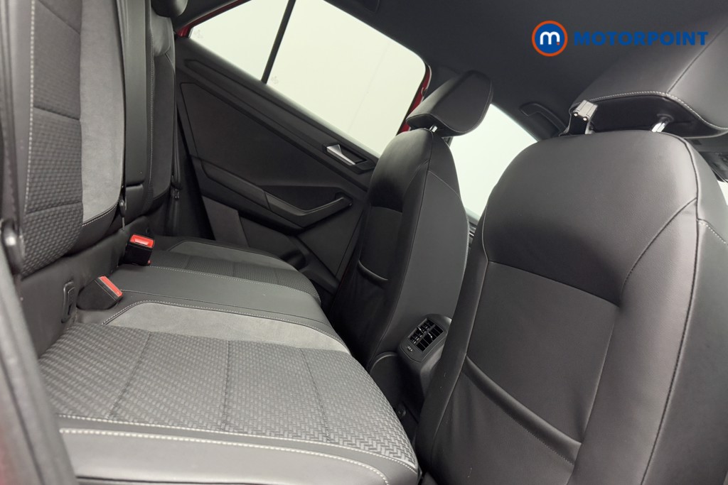 Volkswagen T-Roc R-Line Manual Petrol SUV - Stock Number (1580445) - 9th supplementary image