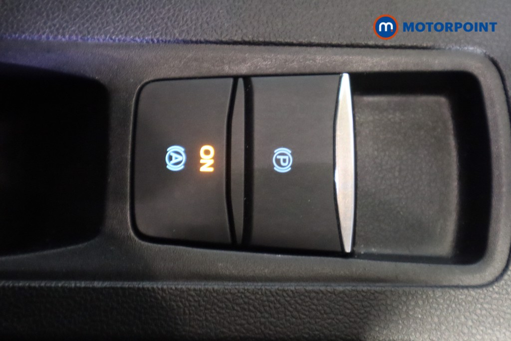 Ford Focus St-Line Vignale Manual Petrol Hatchback - Stock Number (1580490) - 24th supplementary image