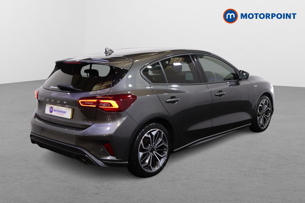 Ford Focus St-Line Vignale Manual Petrol Hatchback - Stock Number (1580490) - Drivers side rear corner