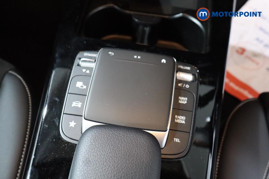 Mercedes-Benz A Class Amg Line Executive Edition Automatic Petrol Hatchback - Stock Number (1580509) - 6th supplementary image