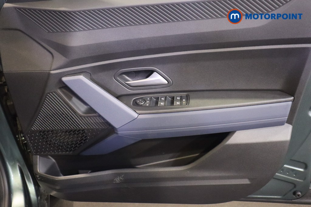 Dacia Duster Journey Automatic Petrol-Electric Hybrid SUV - Stock Number (1580748) - 13th supplementary image