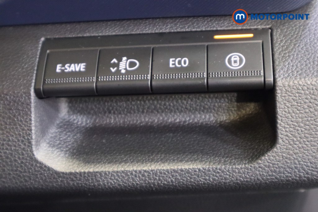 Dacia Duster Journey Automatic Petrol-Electric Hybrid SUV - Stock Number (1580748) - 16th supplementary image