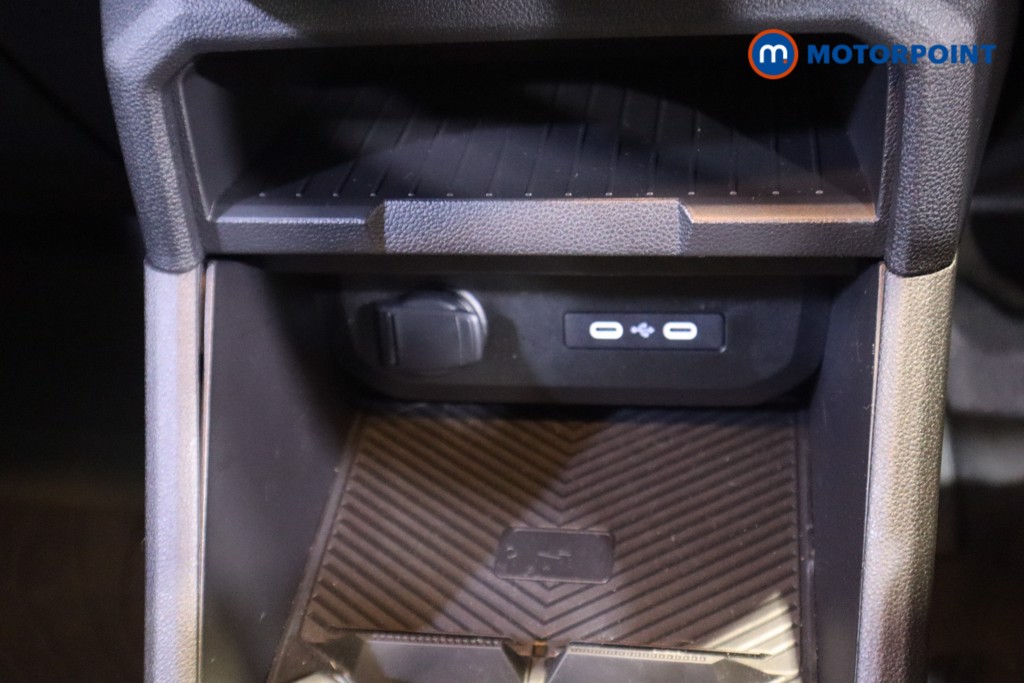 Dacia Duster Journey Automatic Petrol-Electric Hybrid SUV - Stock Number (1580748) - 23rd supplementary image