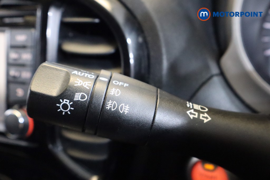 Nissan Juke Bose Personal Edition Manual Petrol SUV - Stock Number (1538035) - 5th supplementary image