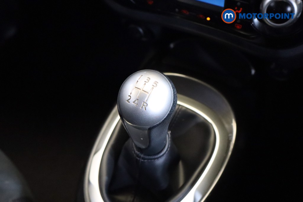Nissan Juke Bose Personal Edition Manual Petrol SUV - Stock Number (1538035) - 9th supplementary image