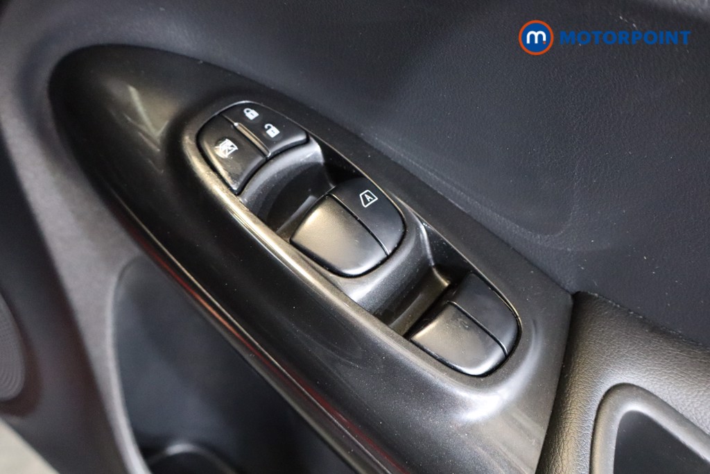 Nissan Juke Bose Personal Edition Manual Petrol SUV - Stock Number (1538035) - 11th supplementary image