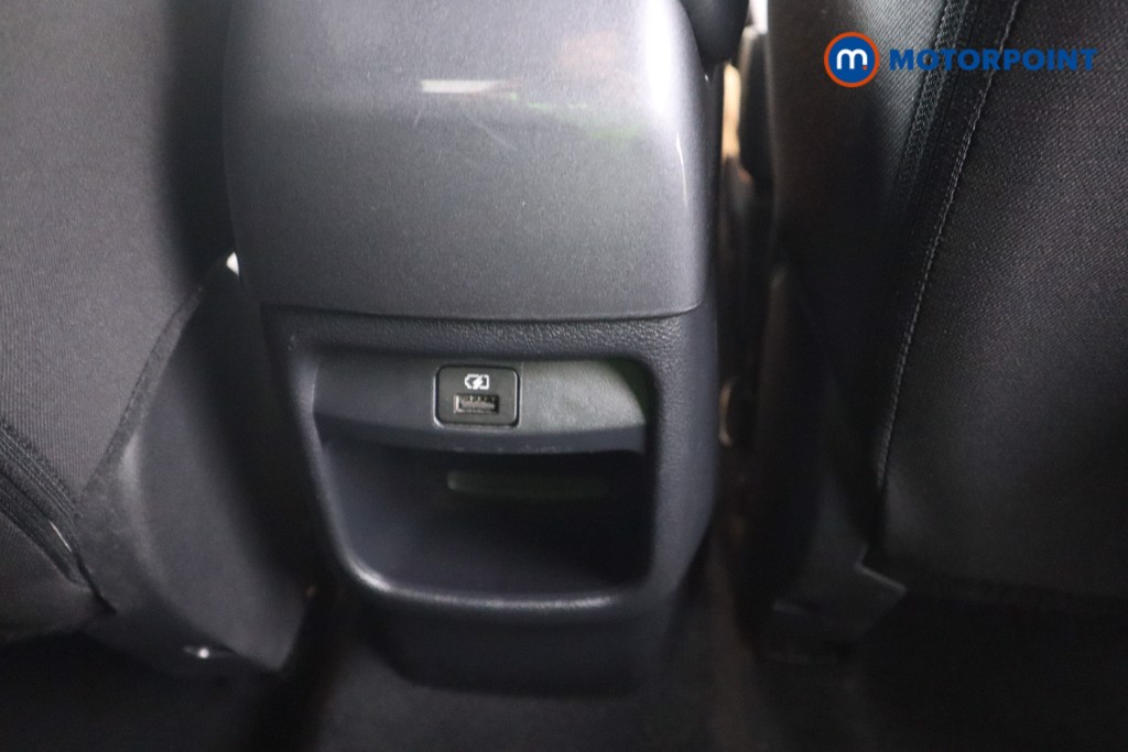 Nissan Juke N-Connecta Automatic Petrol SUV - Stock Number (1545556) - 16th supplementary image