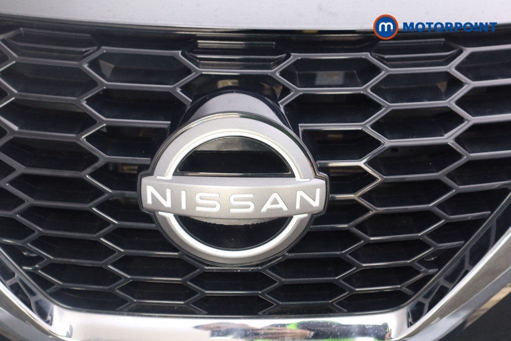 Nissan Juke N-Connecta Automatic Petrol SUV - Stock Number (1545556) - 22nd supplementary image